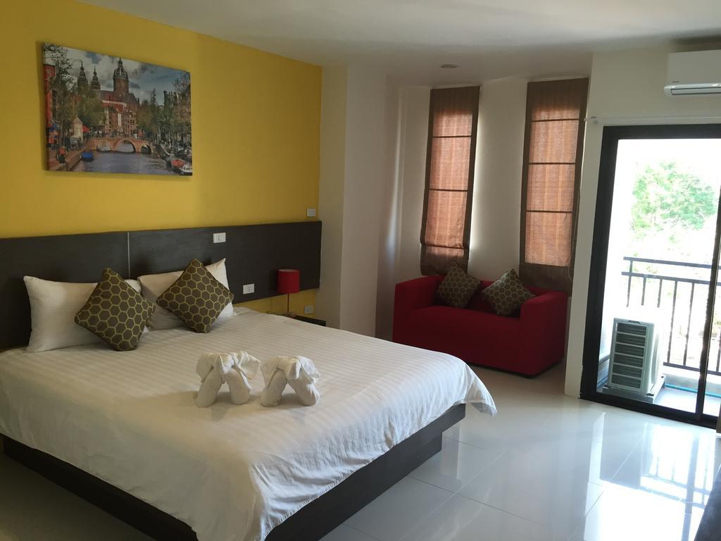 The Rich Hotel Ubonratchathani Ubonratcsathani Szoba fotó